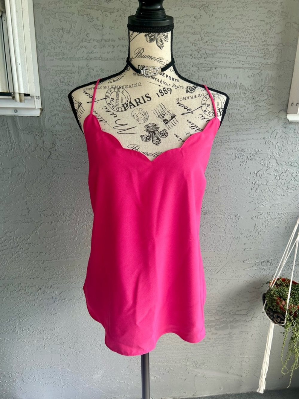 J by JCREW Whimsy fairy cottage core Scallop-Neck Slim-Strap Cami in Fuchsia